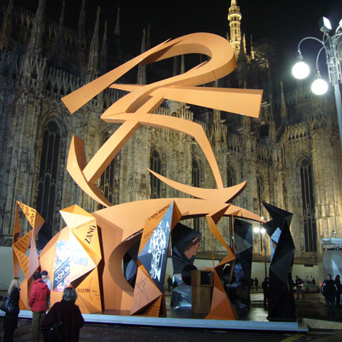 Monumento al Futurismo - Piazza Duomo Milano - De Luca Associati