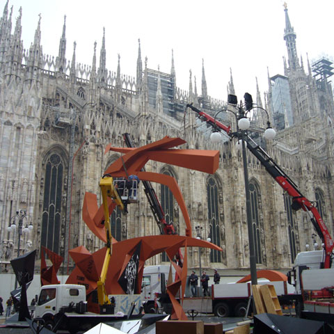 Monumento al Futurismo - Piazza Duomo Milano - De Luca Associati